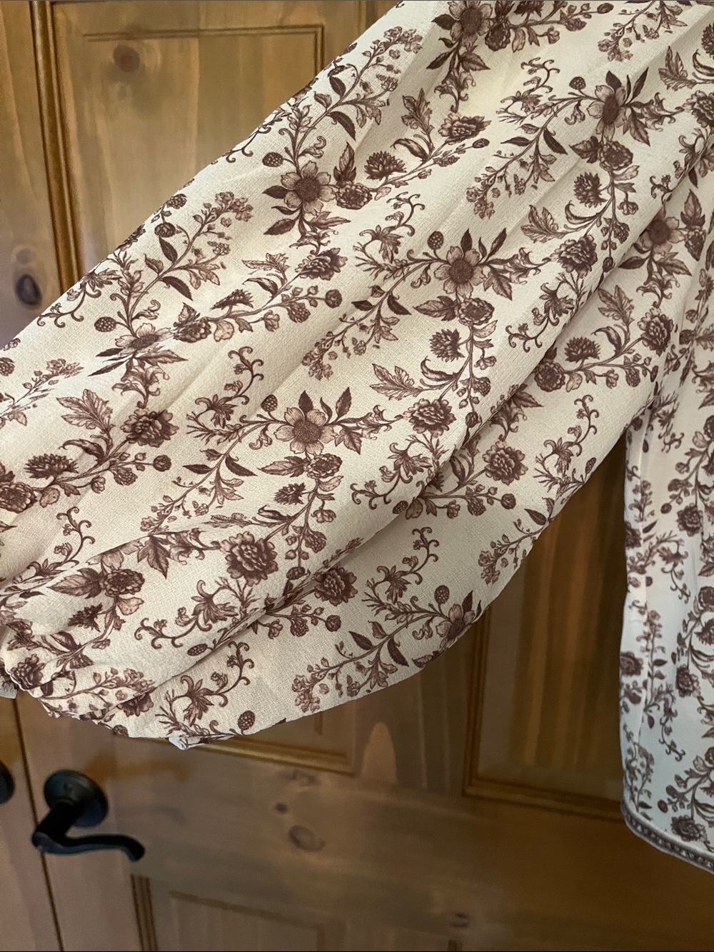 Max Studio Cream Blouse with Brown Floral Print - Picture 4 of 7
